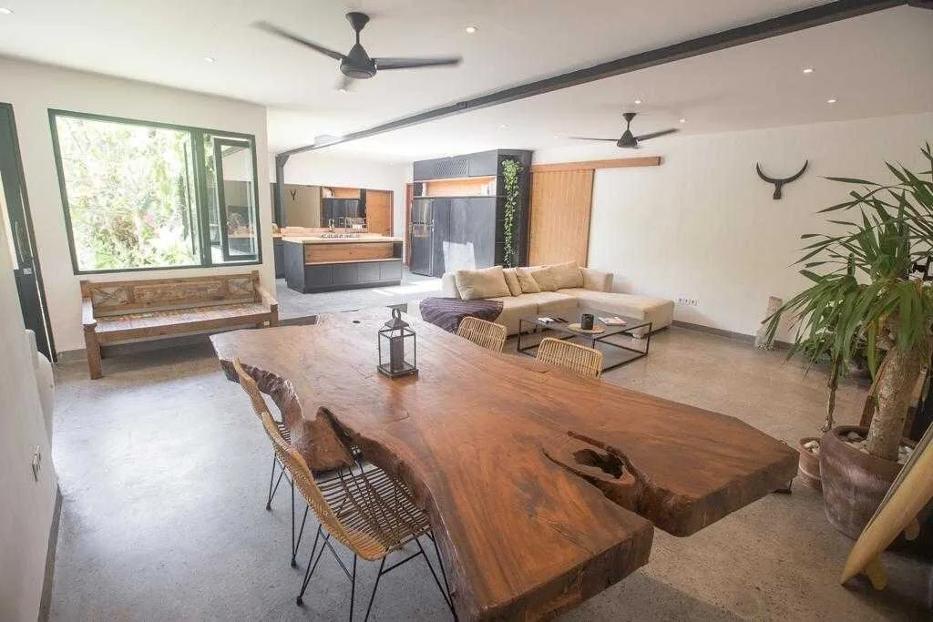 Minimalist 2-Bedroom Villa in Kerobokan for Sale — photo 2