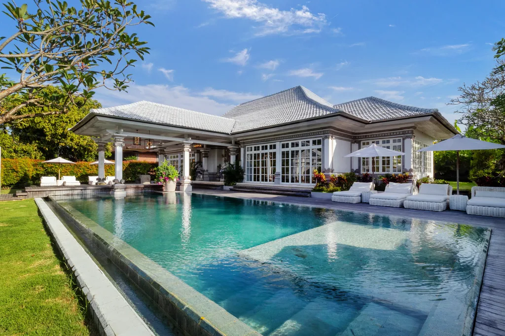 Colonial 6 Bedrooms Villa in Ubud, Lod Tunduh — photo 2