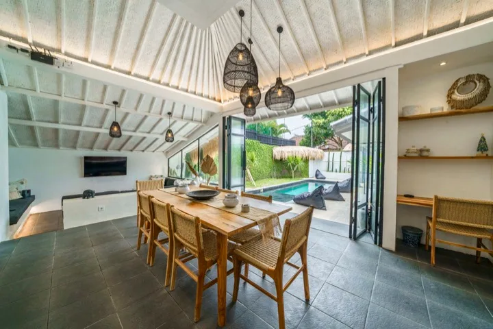 Boho-Chic 4-Bedroom Villa in Seminyak for Sale — photo 3