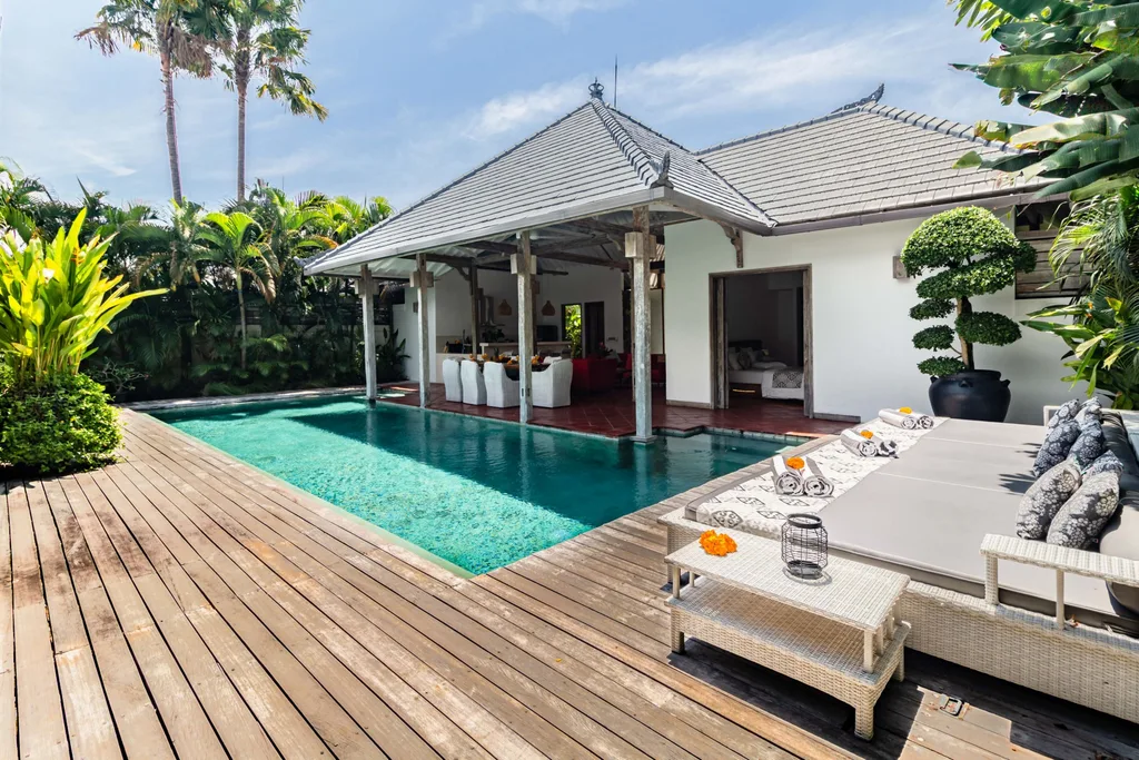 Elegant 4-Bedroom Villa in Seminyak for Sale