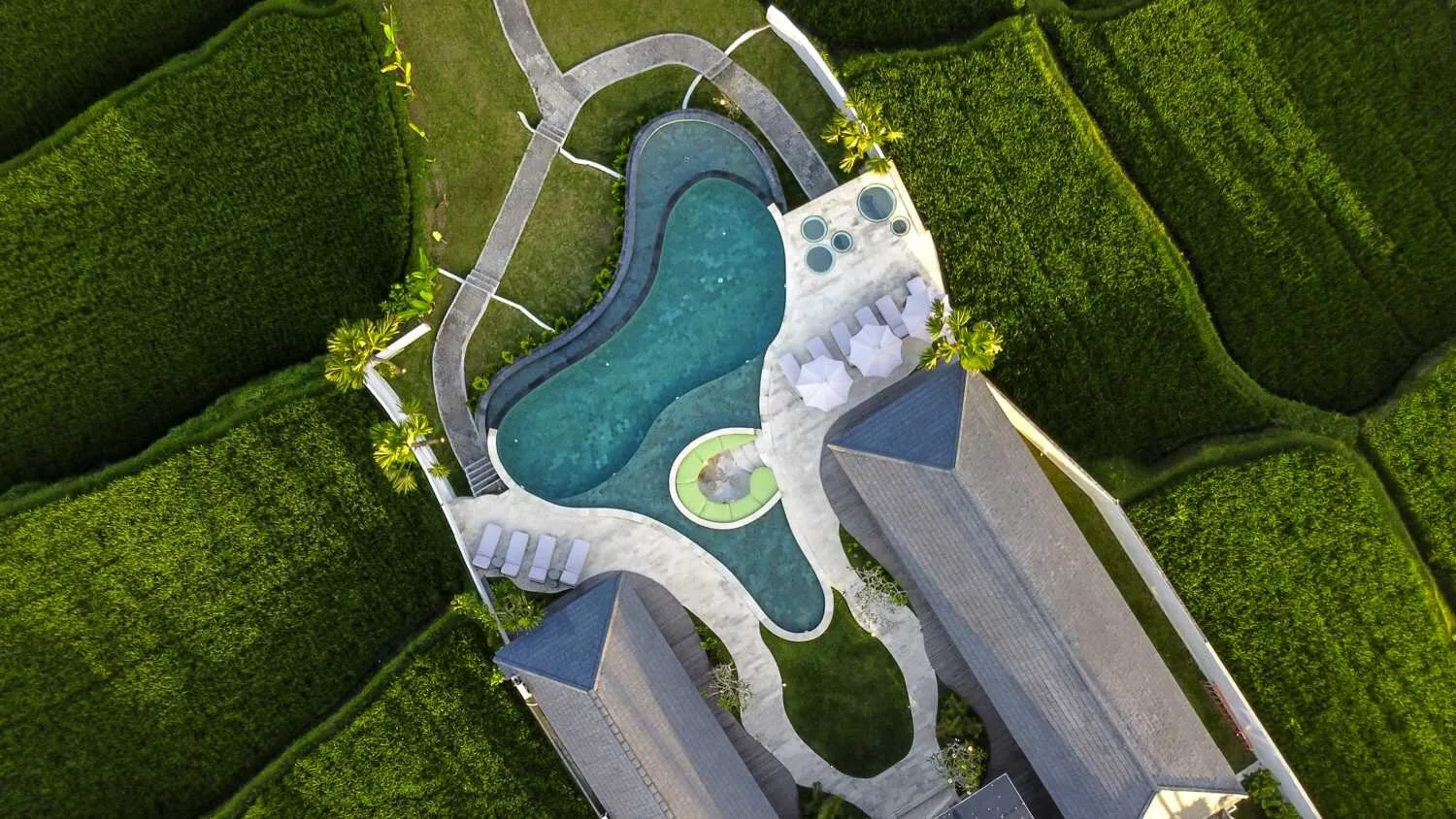 Expansive 6‑Bedroom Villa for Sale in Ubud