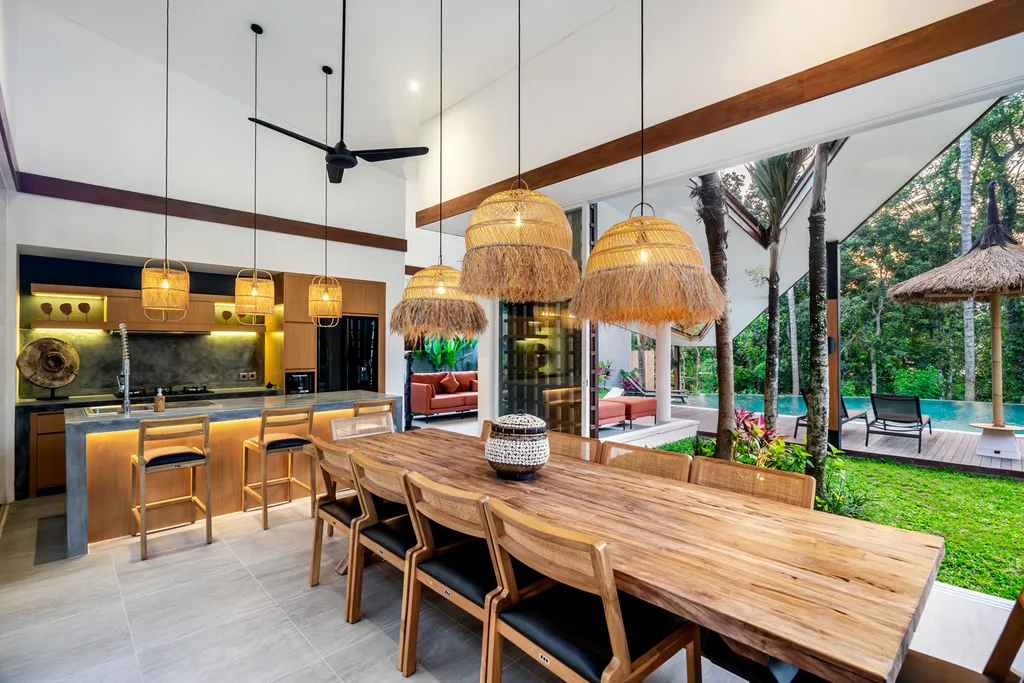 Luxurious 5-bedroom Villa in Ubud for Sale — photo 4