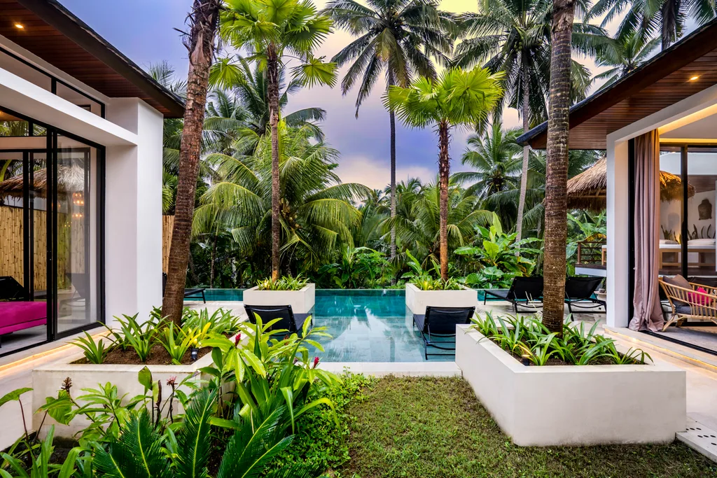 Luxury 5 Bedroom Villa with Garden in Ubud for Sale — photo 5