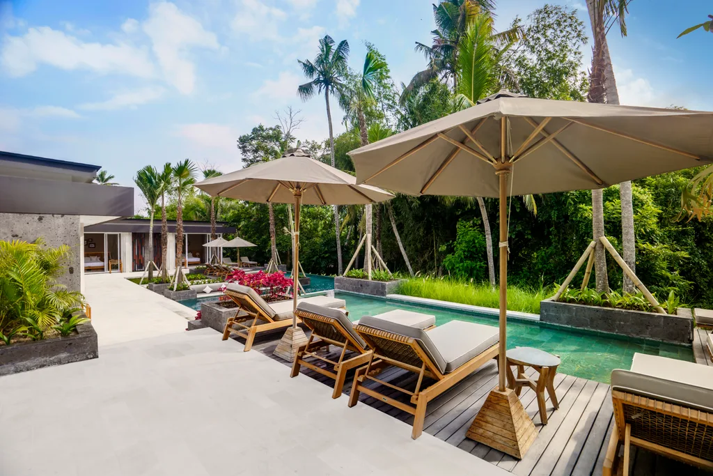 Luxurious 6 Bedroom Villa in Ubud for Sale and Rent — photo 2