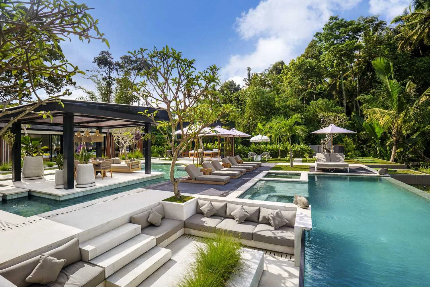 Stunning 4-Bedroom Villa in Ubud for Sale