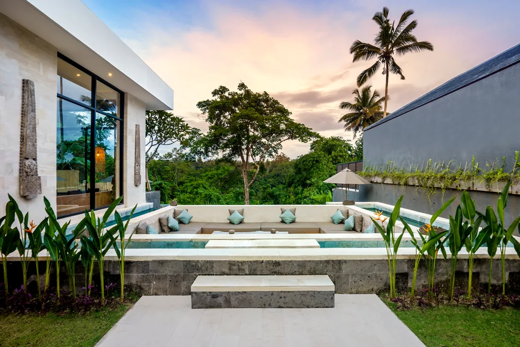 Luxurious 6 Bedroom Villa in Serene Villa of Ubud — photo 2