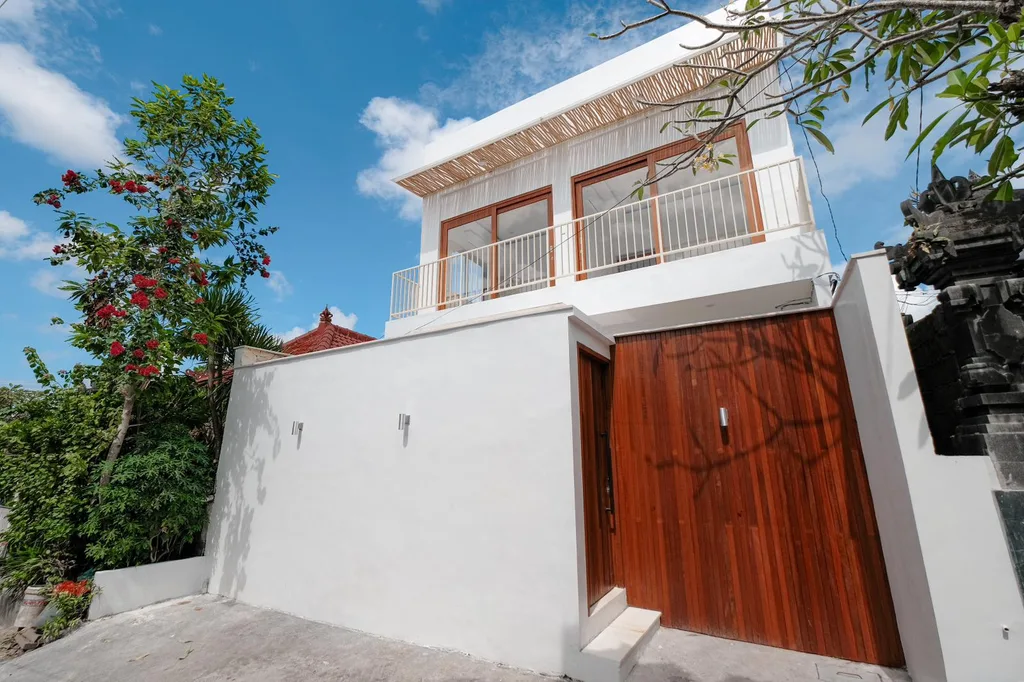 Stunning 3 and 4 Bedroom Villa in Perenenan for Sale — photo 2