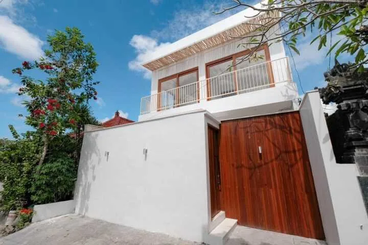 Stunning 3 and 4 Bedroom Villa in Perenenan for Sale