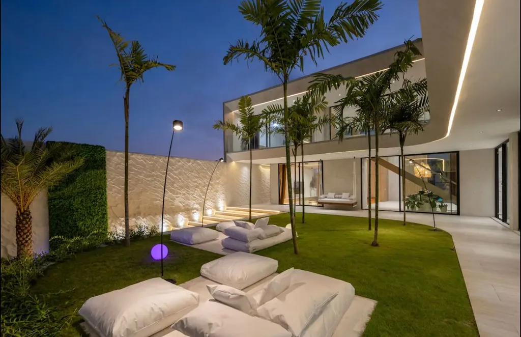 Freehold 4 Bedroom Villa in Uluwatu for Sale — photo 3