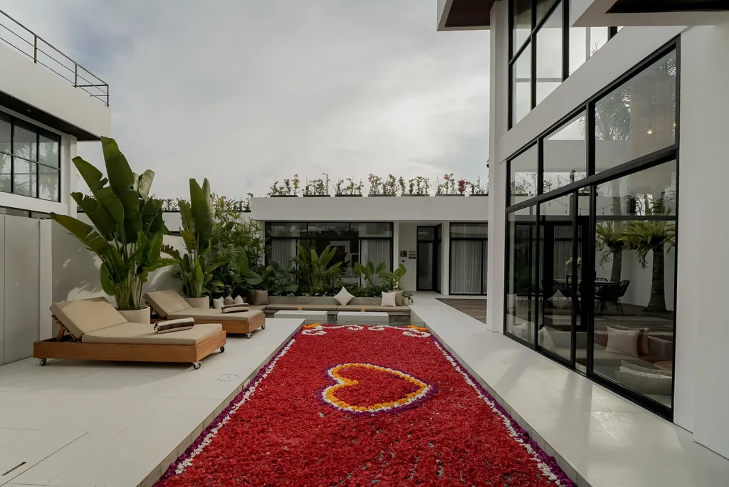 Architect-Designed Beachside Residence in Canggu — photo 3