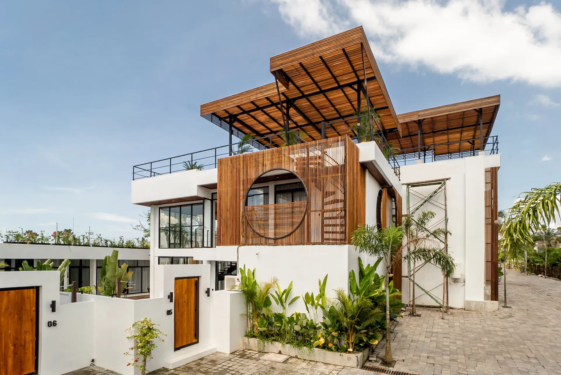 Architect-Designed Beachside Residence in Canggu