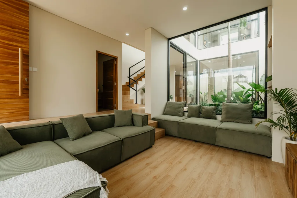 Modern 3-Bedroom Villa with Ocean Views in Kedungu for Sale