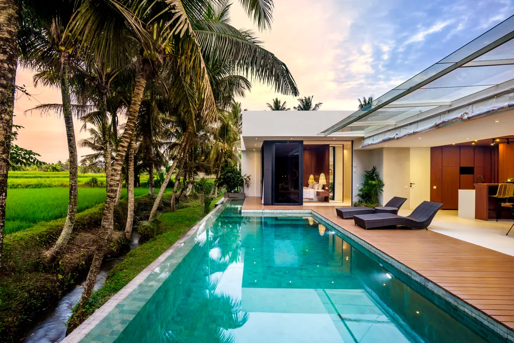 Modern Luxury Villa with Rice Field Views in Sayan, Ubud