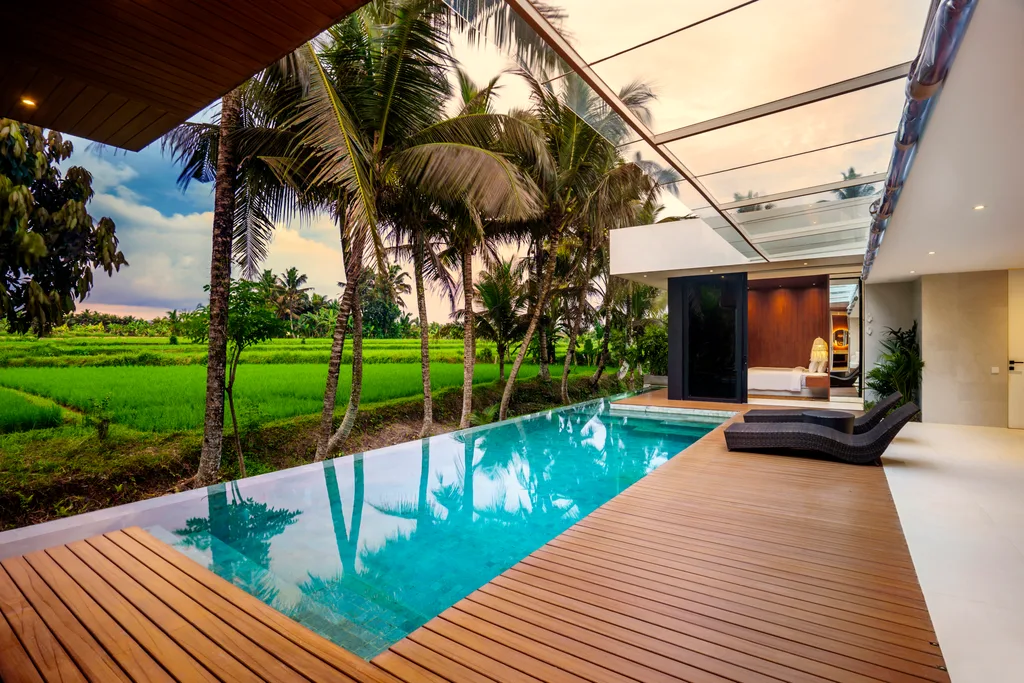Modern Luxury Villa with Rice Field Views in Sayan, Ubud — photo 2