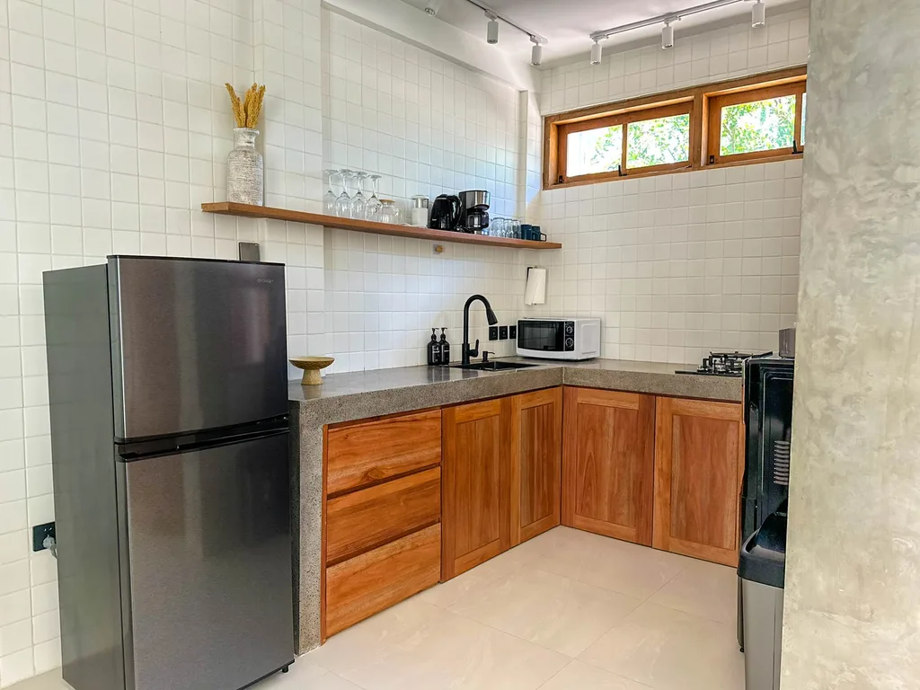 Luxurious 2-Bedroom Villa in Berawa Canggu — photo 4