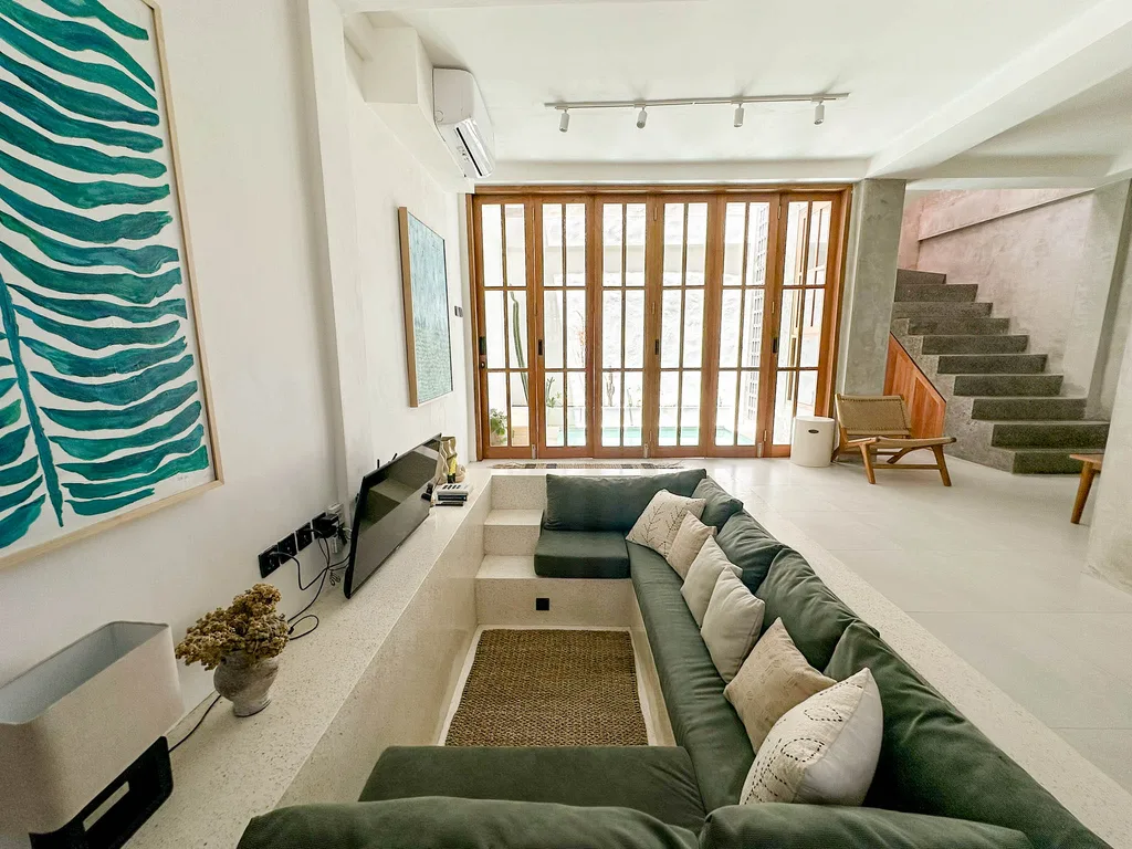 Luxurious 2-Bedroom Villa in Berawa Canggu — photo 2