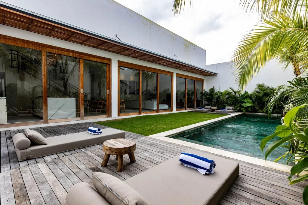 Luxury 3-Bedroom Villa in Padonan