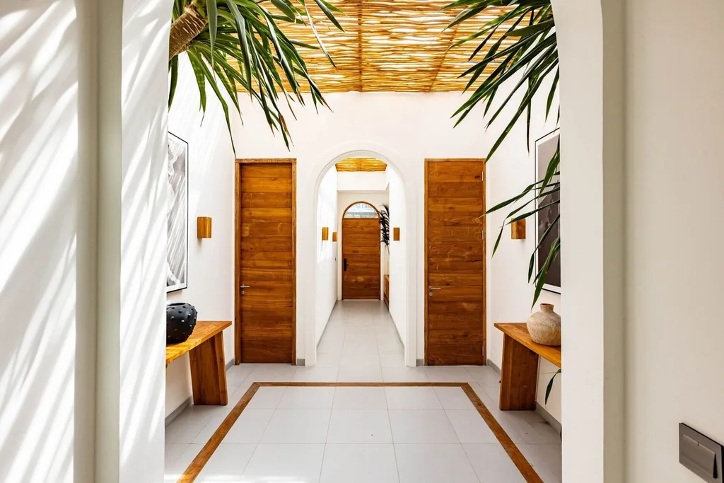 Luxury 3-Bedroom Villa in Padonan — photo 4