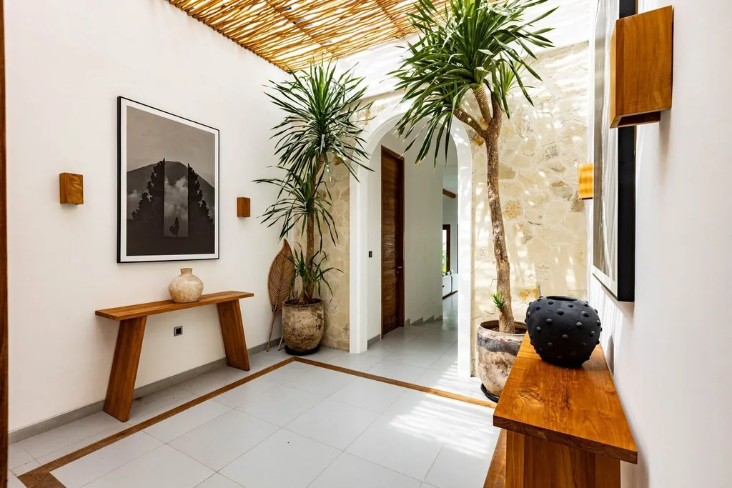 Luxury 3-Bedroom Villa in Padonan — photo 5