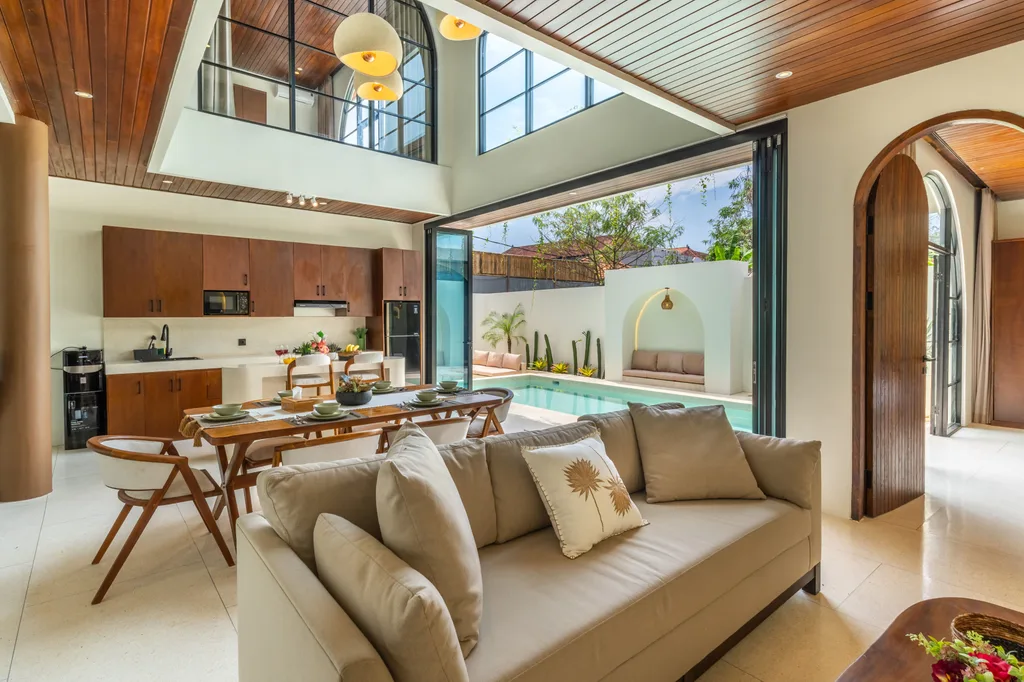 Profitable & Luxurious 3-Bedroom Villa in Seminyak — photo 2