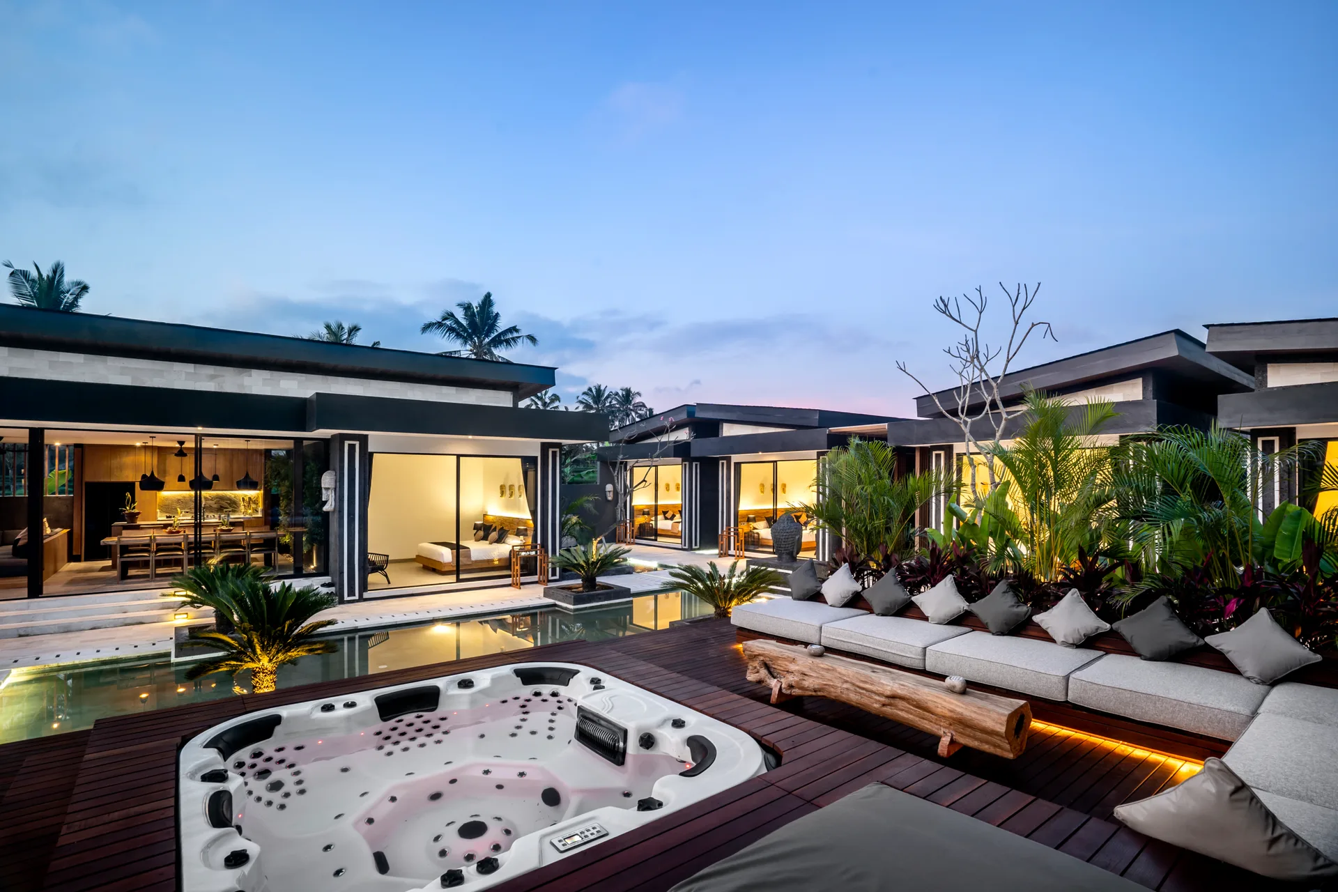 Elegant 5-Bedroom Villa in Ubud for Sale