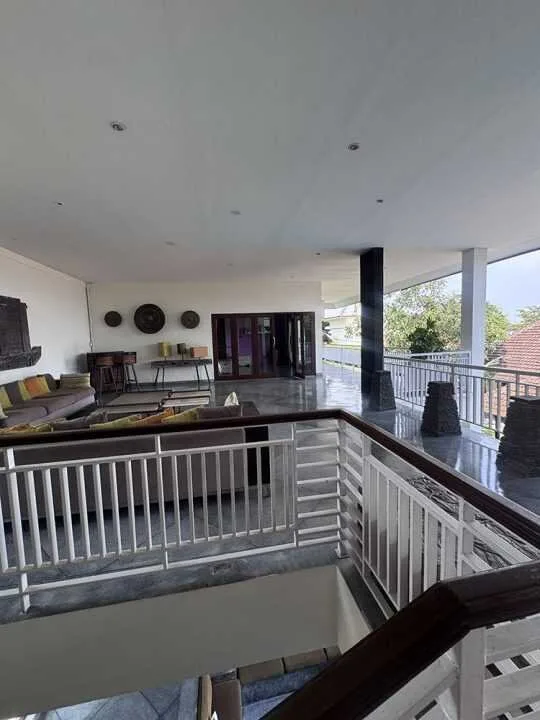 Grand 7-Bedroom Villa in Tegal Cupek