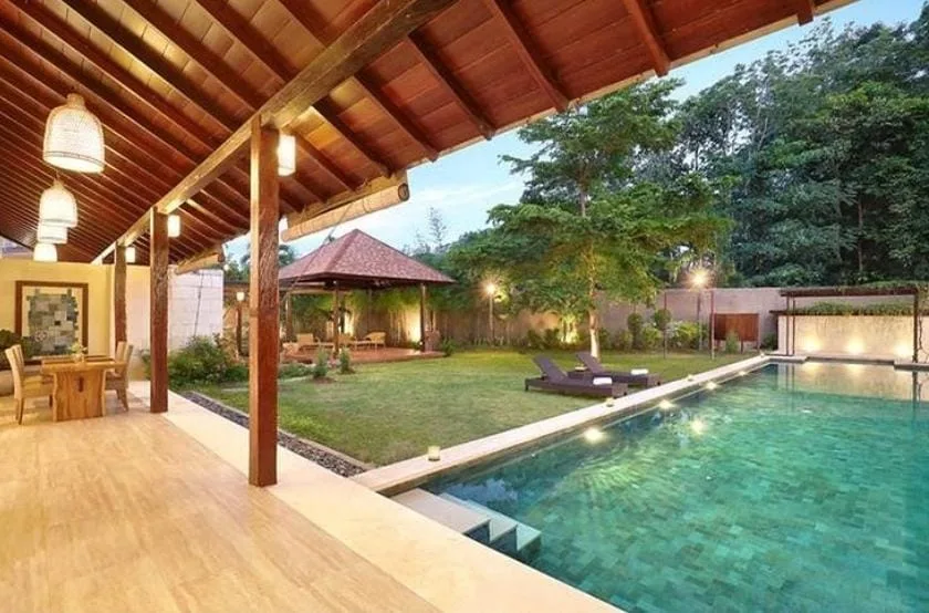 Modern Villa with Balinese Charm in Tegal Cupek — photo 5