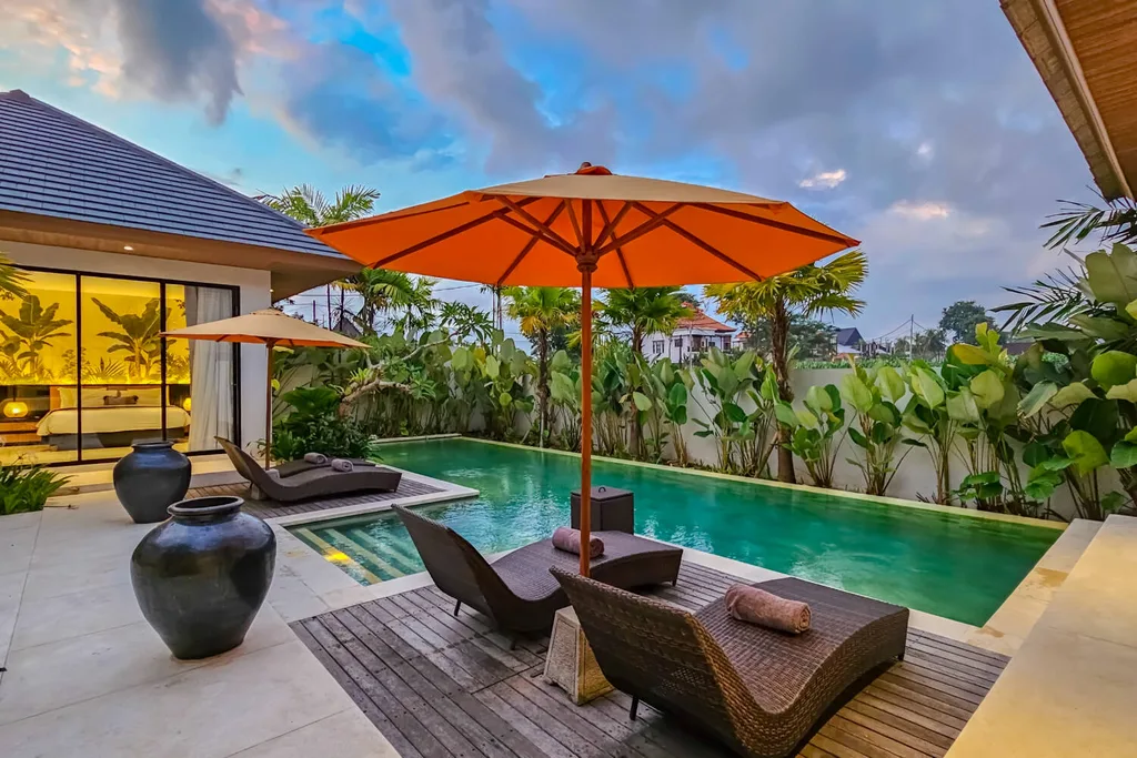 Modern 3BR Villa with Large Pool and Strong Rental Appeal in Mas, Ubud — photo 3