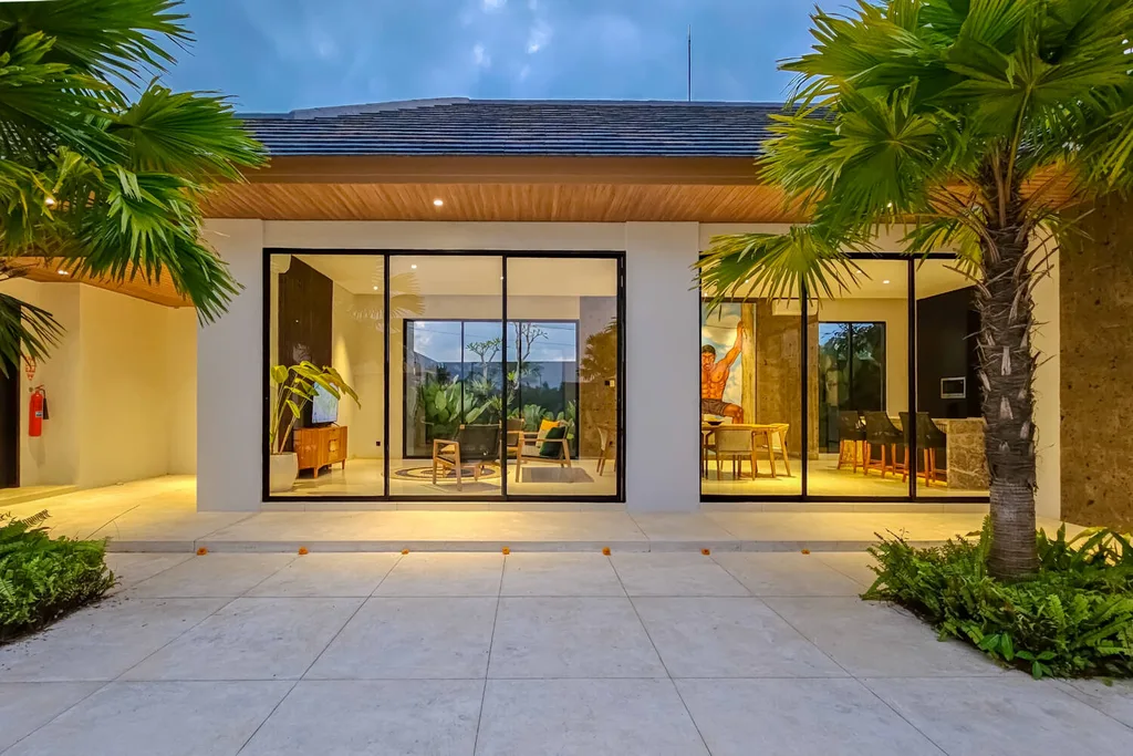 Modern 3BR Villa with Large Pool and Strong Rental Appeal in Mas, Ubud — photo 5