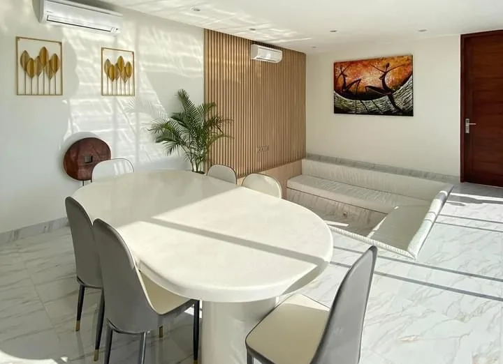 Stunning 4-Bedroom Villa in Seminyak — photo 5