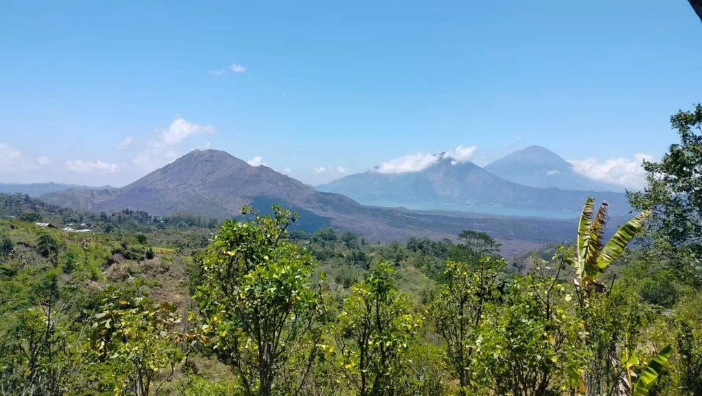 Freehold Land in Kintamani with Panoramic Mountain Views