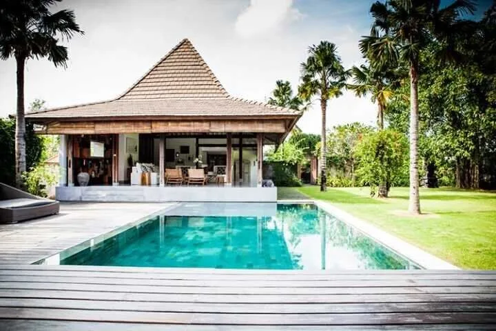 Private Tropical 4 Bedroom Villa in Umalas, Bali