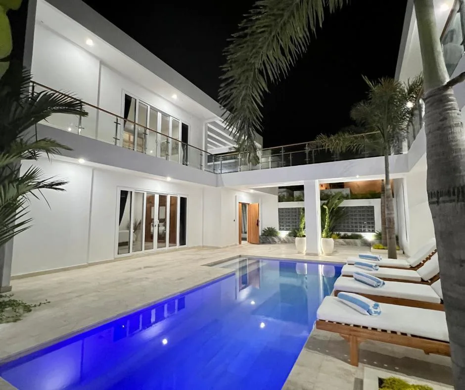 Modern 4 Bedroom Villa in Tumbak Bayuh, Canggu — photo 3