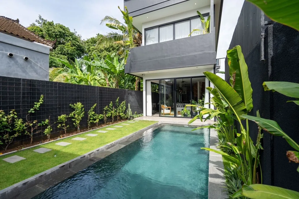 Luxury Brand New 3 Bedroom Villa in Tumbak Bayuh for Sale — photo 3