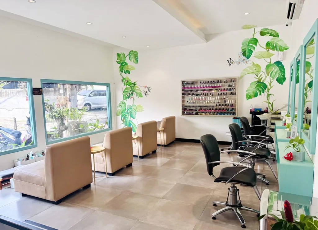 Commercial Space in Umalas with Turnkey Salon & SPA Business For Sale — photo 2