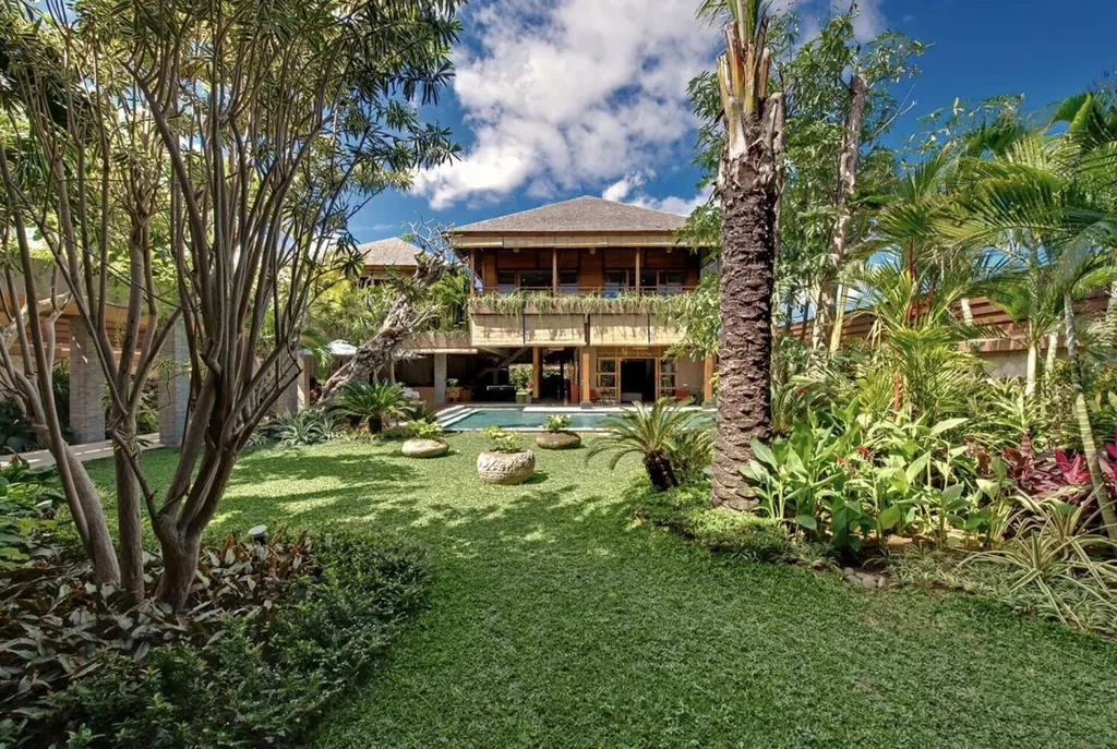 Luxury 6-Bedroom Freehold Villa for Sale in Seminyak — photo 4