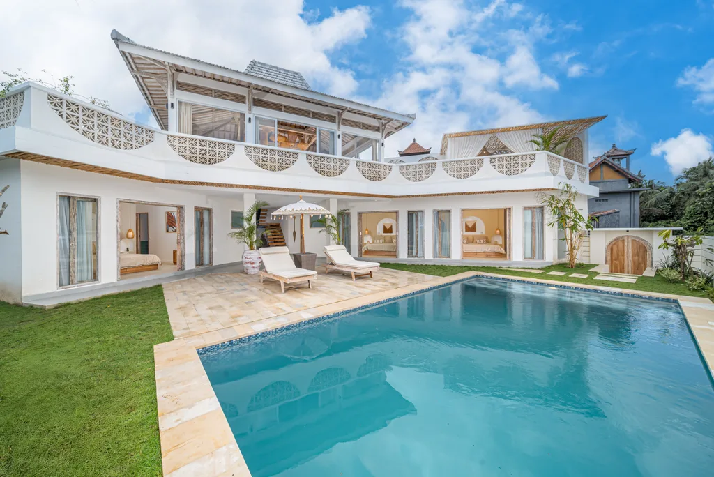Modern Rice Field View Villa for Sale in Kaba-Kaba, Bali — photo 2