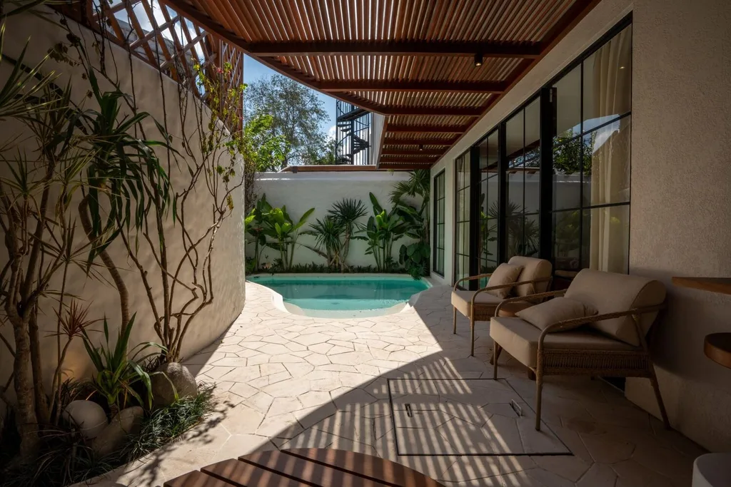 Premium Luxury Villa for Sale in Berawa, Canggu — photo 2