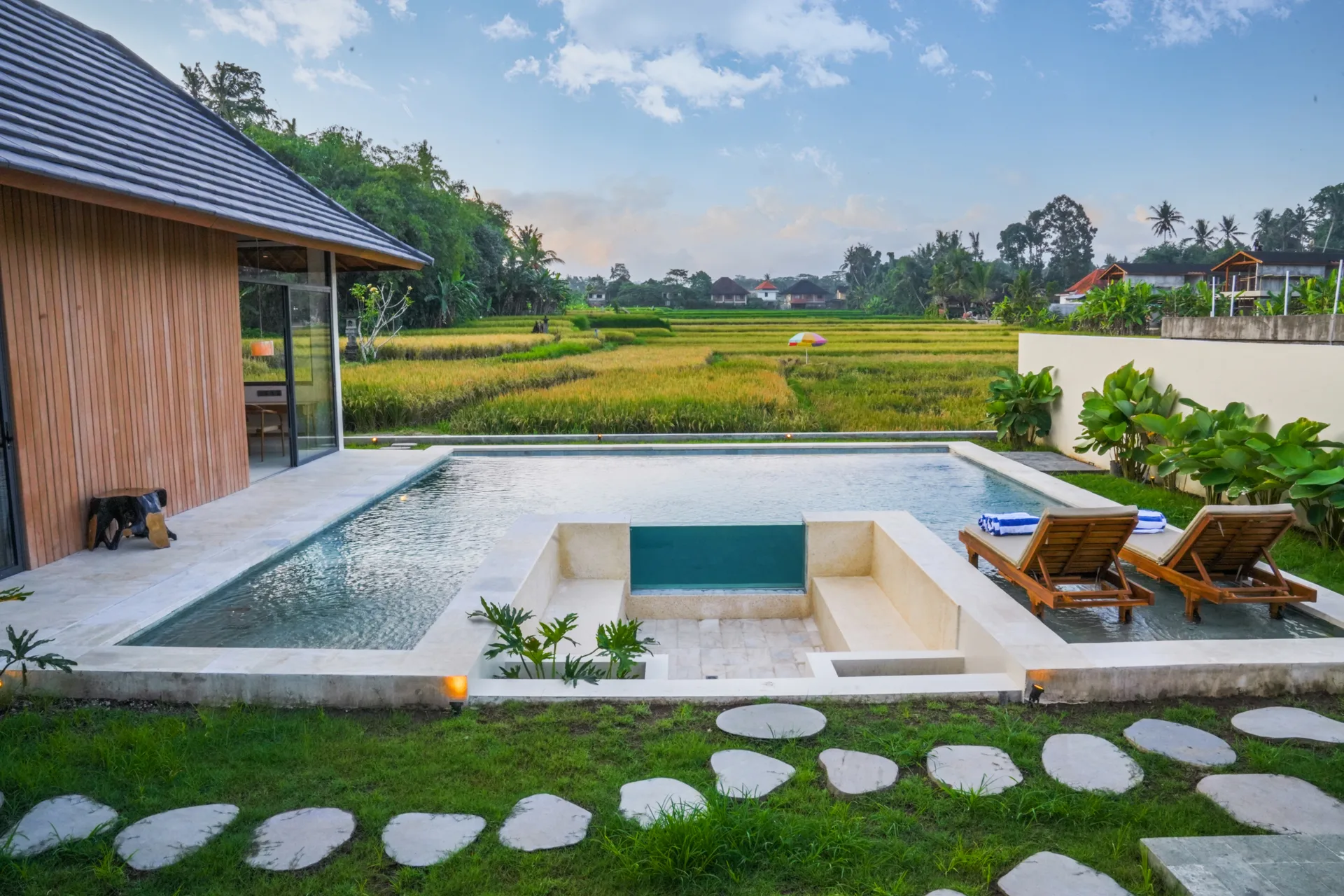 Villas with Rice Field Views in Ubud for Sale