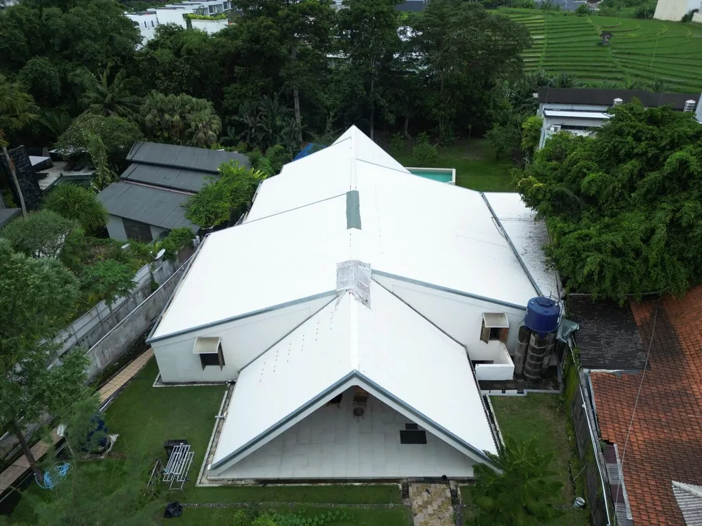 Freehold Land for Sale with Bonus Villa Structure in Canggu — photo 4