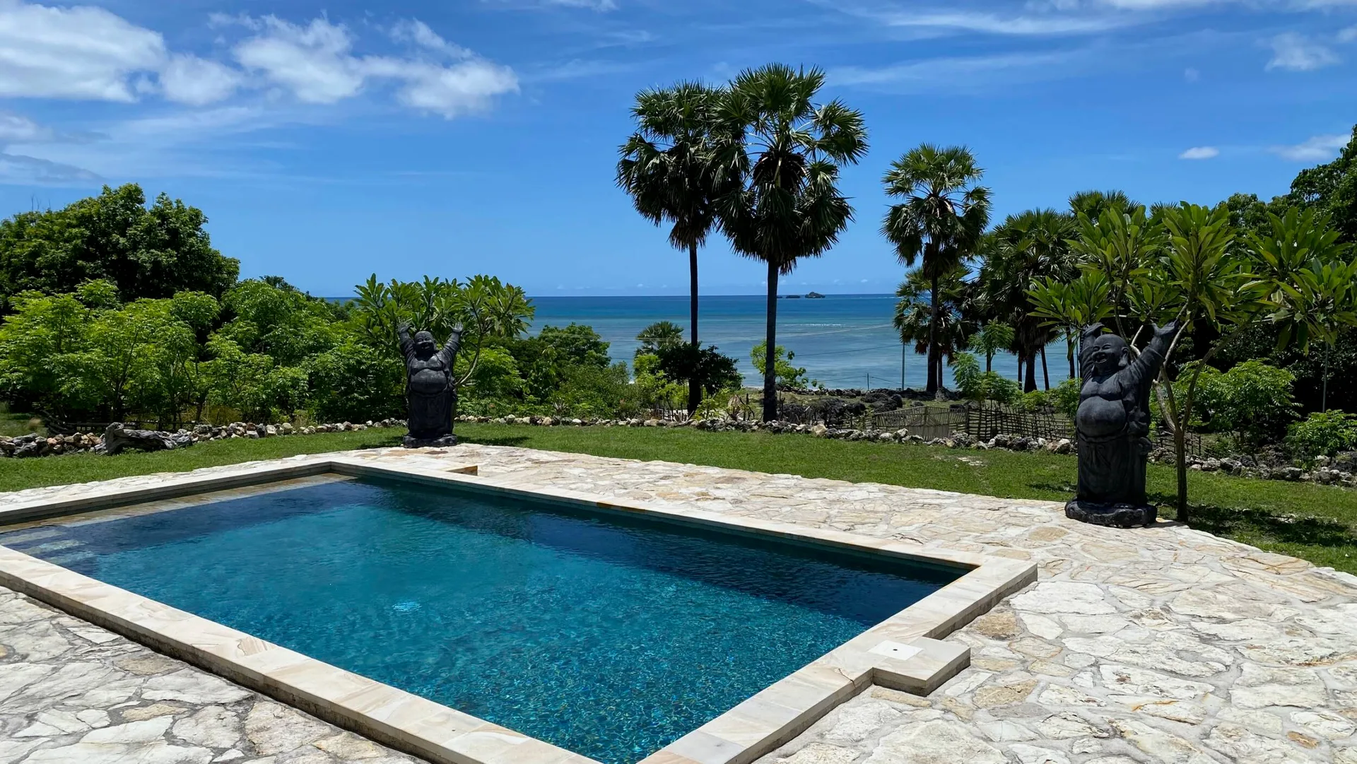 Ocean View Freehold Villa in Rote Island for Sale