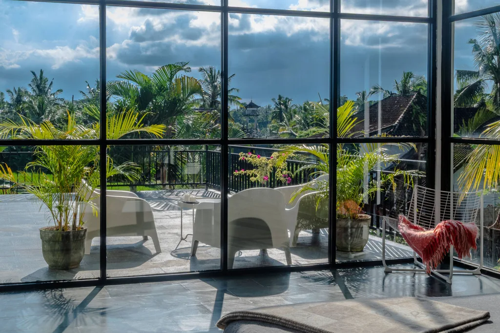 3-Bedroom Villa with Rice Field Views in Central Ubud for Sale — photo 4