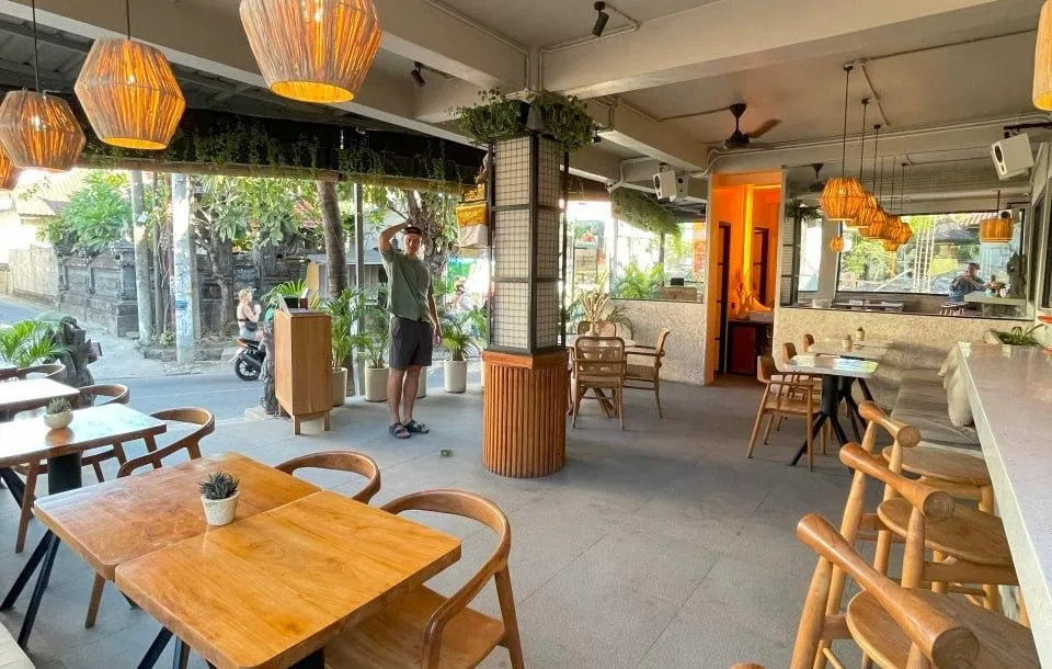Prime Restaurant Investment Opportunity in the Heart of Canggu, Bali