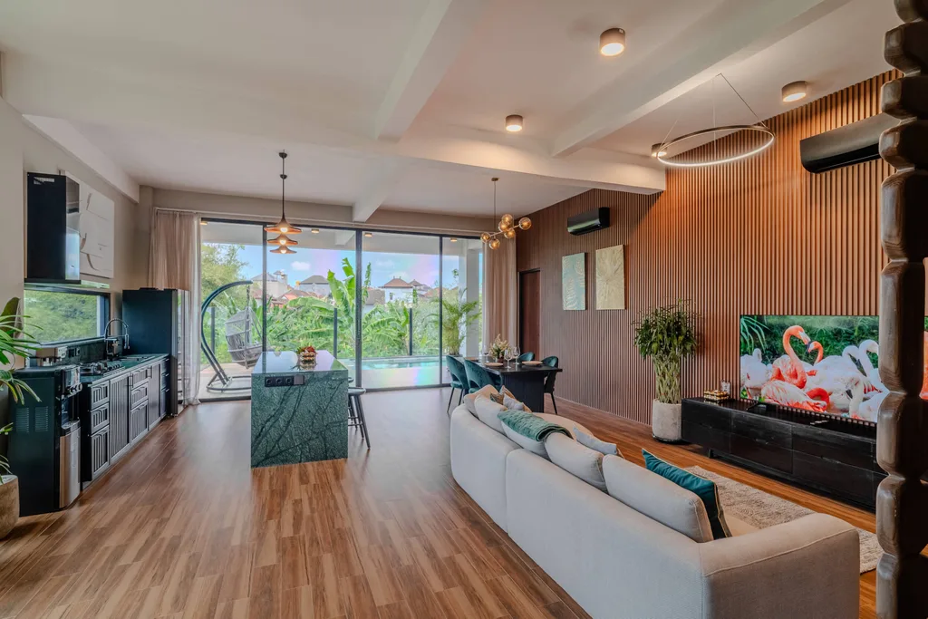 Luxury Modern Tropical Villa in Babakan Canggu for Sale — photo 2