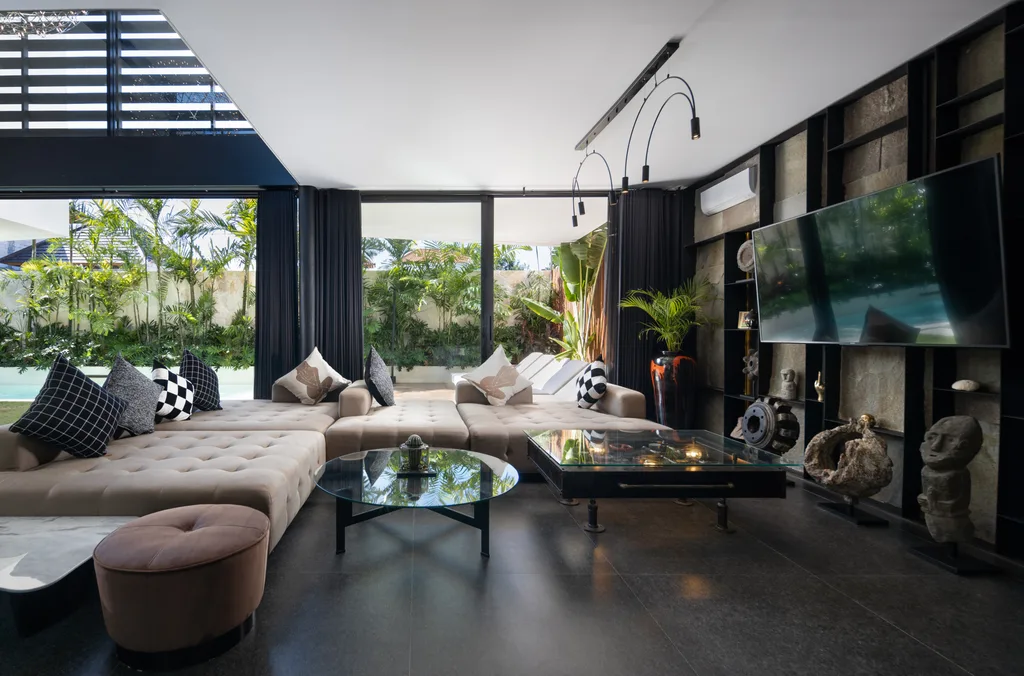 Modern European Style Villa for Sale in Berawa — photo 2