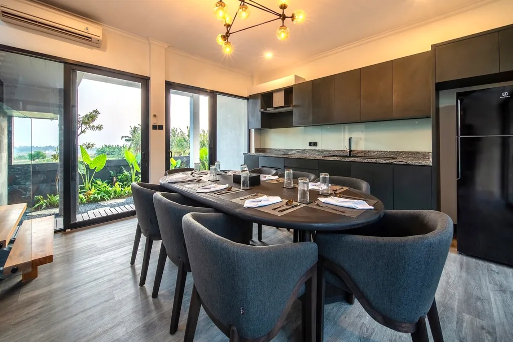 Luxury 3-Bedroom Villa with Ricefield and Ocean Views for Sale — photo 5