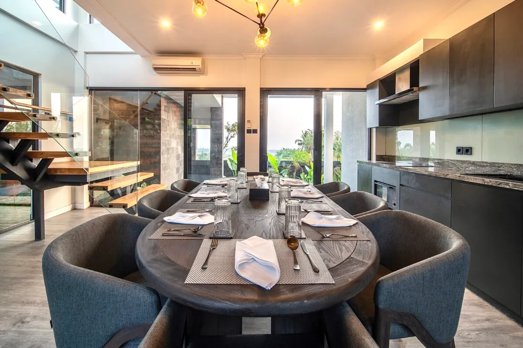 Luxury 3-Bedroom Villa with Ricefield and Ocean Views for Sale — photo 4