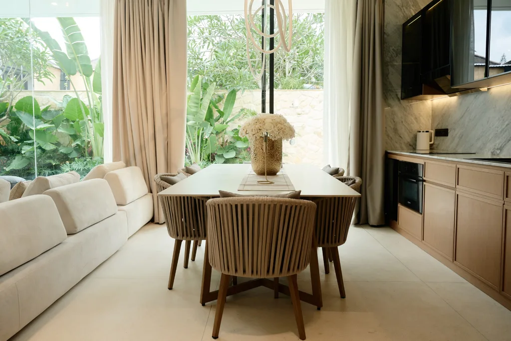 Modern Two Storey Villas in Canggu for Sale — photo 5