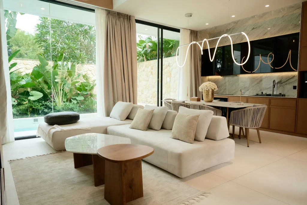 Modern Two Storey Villas in Canggu for Sale — photo 3