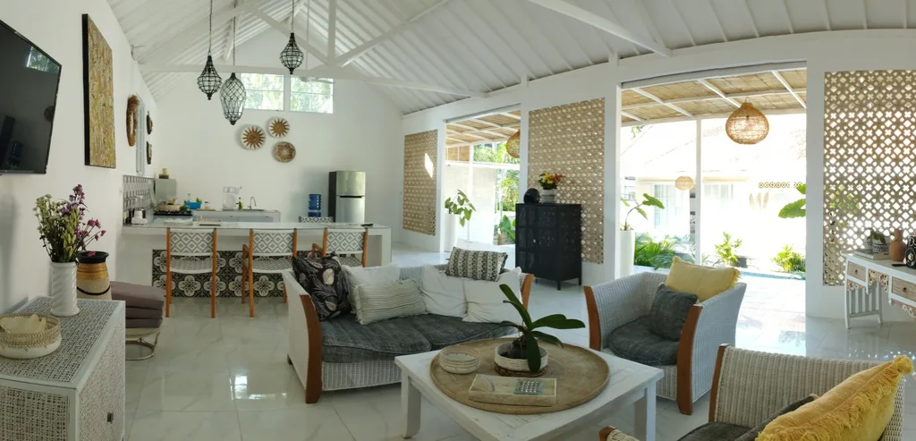 Beautiful Tropical Style Two Bedroom Villa in Mas Ubud for Sale — photo 5